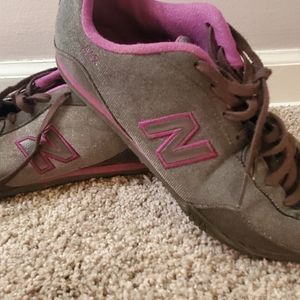 New Balance 442 9.5 womens gray and purple shoe